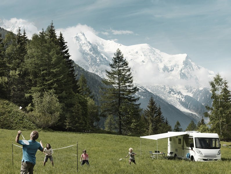 Marchiza Thule Omnistor 8000 Sidewall - Carcasa alba - 4 pana la 6 m - EVONomad