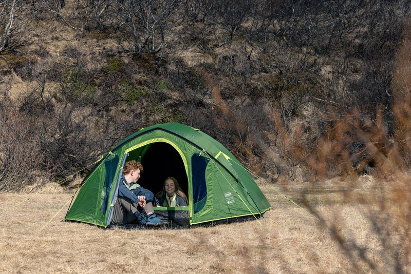 Cort Blackout de la Coleman Darwin 4 - EVONomad