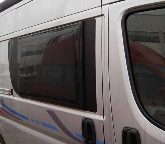 Geam cu balamale Ducato 02 - 06 - EVONomad