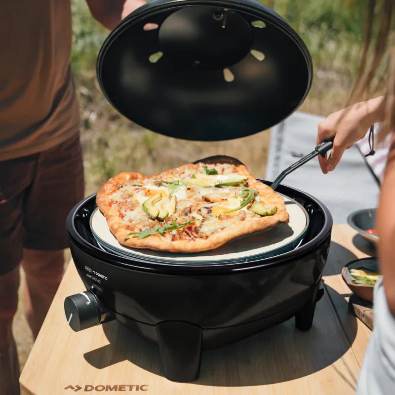 Gratar Camping Portabil - Glamp Chef 40 – Piatra Pizza si Termometru - EVONomad