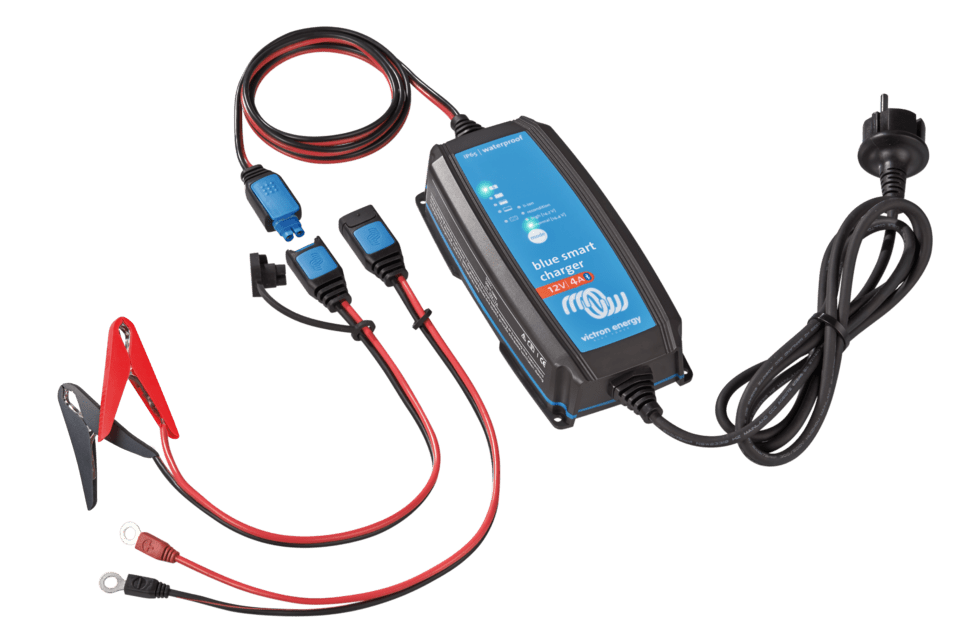 Incarcator de retea - Blue Smart IP65s Charger 12 4 + DC connector - EVONomad