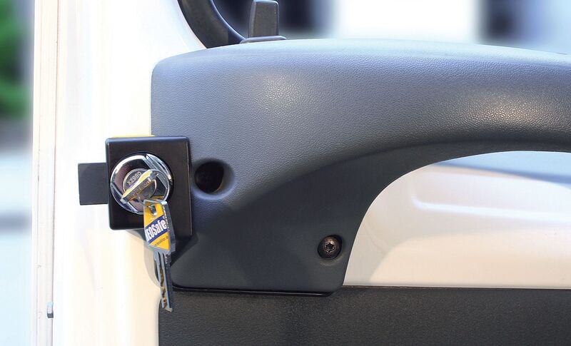 Incuietoare usi pentru usile cabinei sofer Fiat Ducato si modele similare 2002 - 2006 - set de 2 - EVONomad
