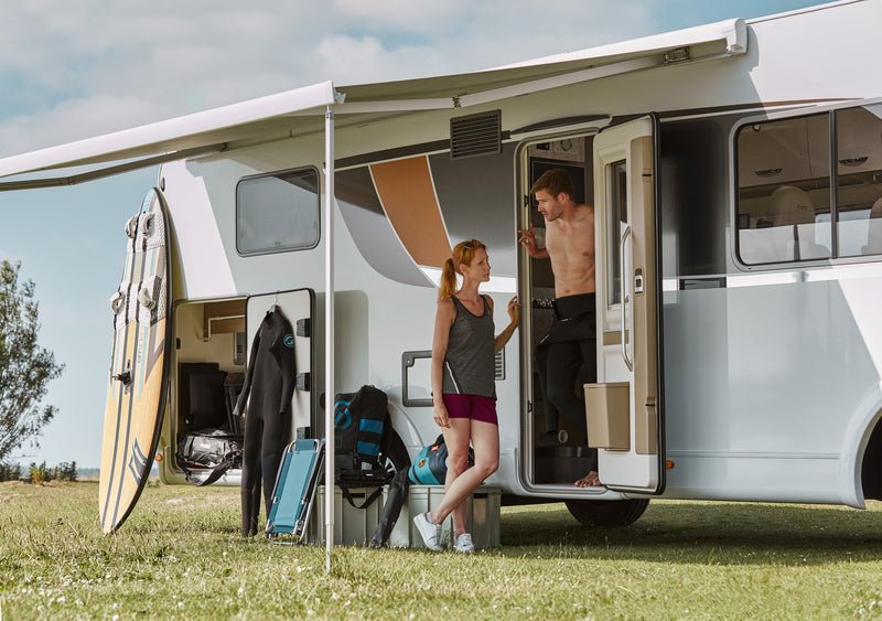 Marchiza Thule Omnistor 8000 Sidewall - Carcasa alba - 4 pana la 6 m - EVONomad