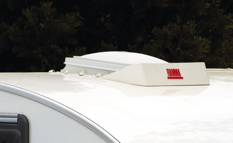 Spoiler frontal pentru trapa Fiamma 40x40cm - EVONomad
