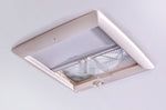Trapas Omni - Vent cu ventilator de 12 volti 40x40 alb - EVONomad